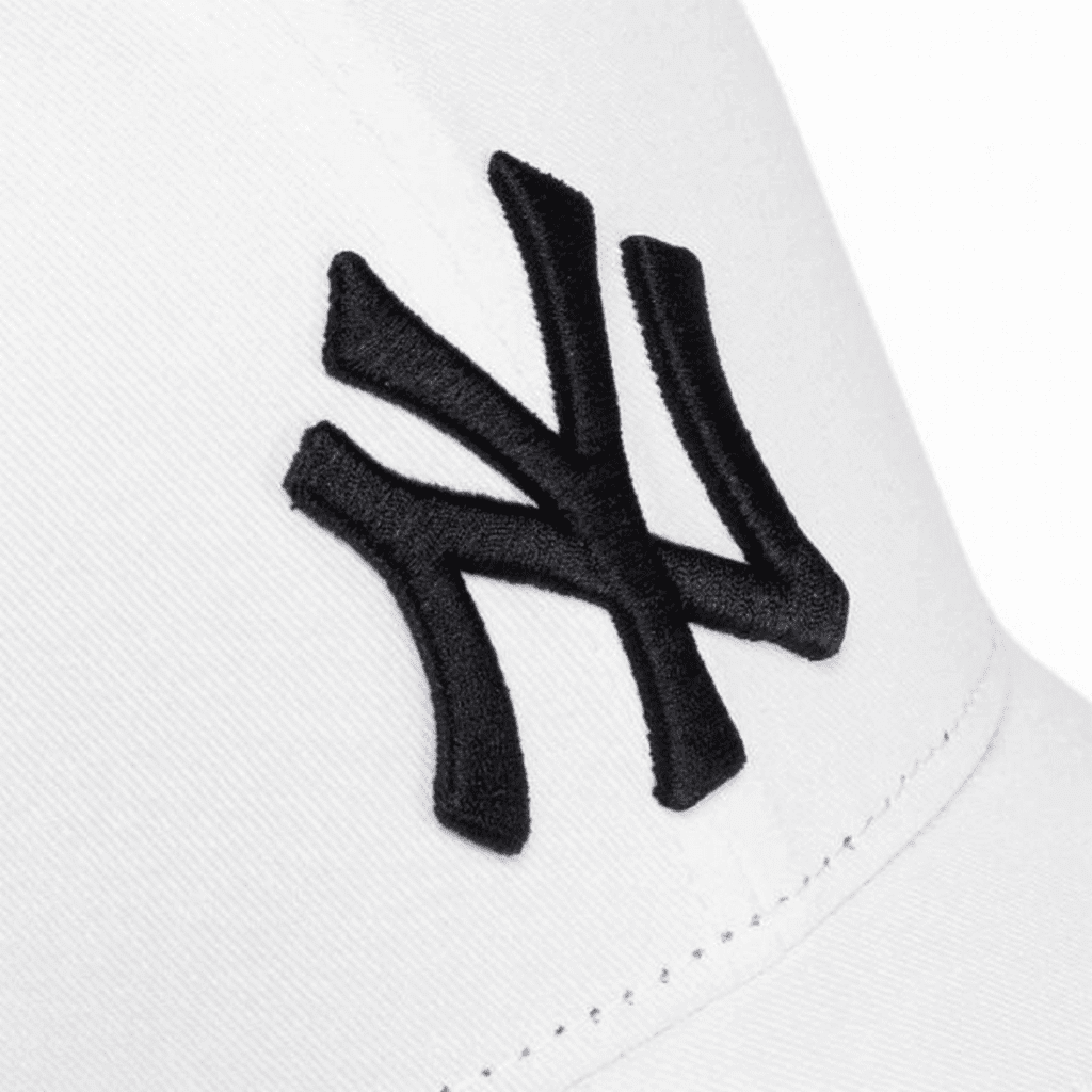 New Era New York Yankees Unisex Καπέλο Λευκό-Μαύρο 5 New Era New York Yankees Unisex Καπέλο Λευκό-Μαύρο 4